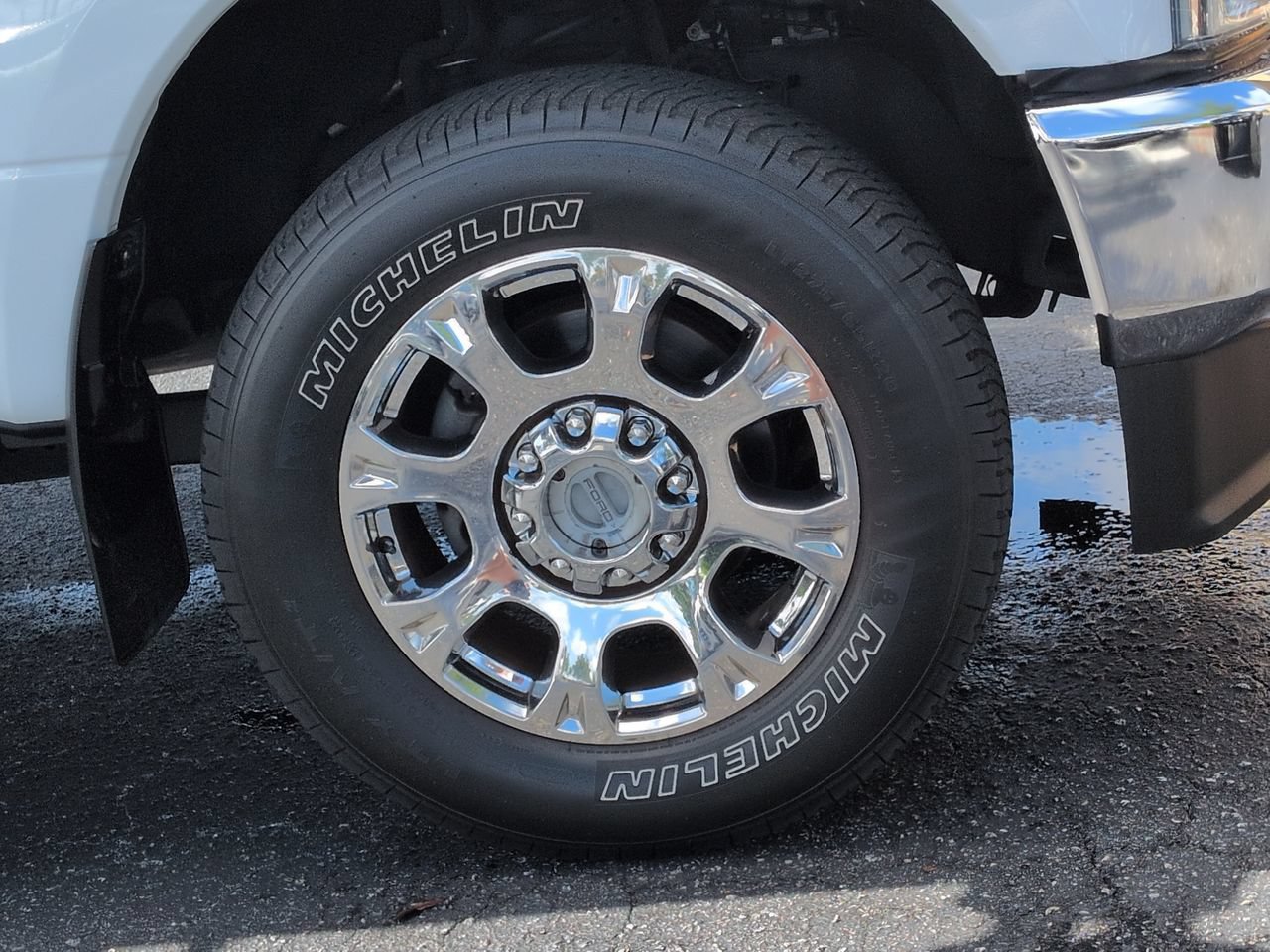 Used 2022 Ford F250 Lariat w/ Lariat Ultimate Package AWD/4WD image 11