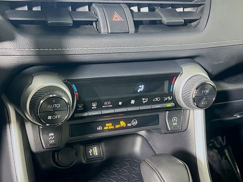 Certified 2025 Toyota RAV4 XLE image 15