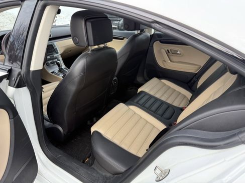 Used 2017 Volkswagen CC R-Line Executive image 6