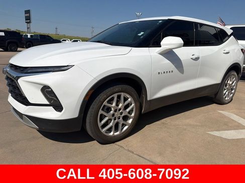 Used 2023 Chevrolet Blazer LT FWD image 7