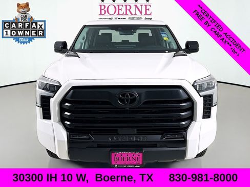 Used 2024 Toyota Tundra Limited image 2