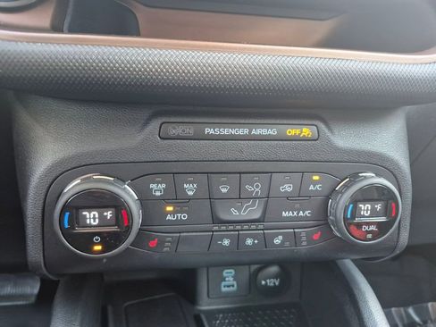 Used 2021 Ford Bronco Sport Outer Banks w/ Outer Banks Package (96D) image 18