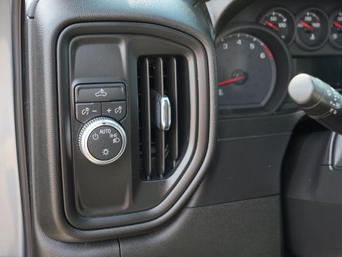 Used 2019 GMC Sierra 1500 2WD Double Cab w/ Convenience Package image 16