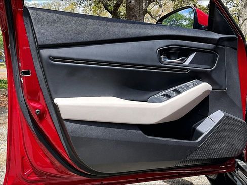 Used 2024 Honda Accord EX image 17