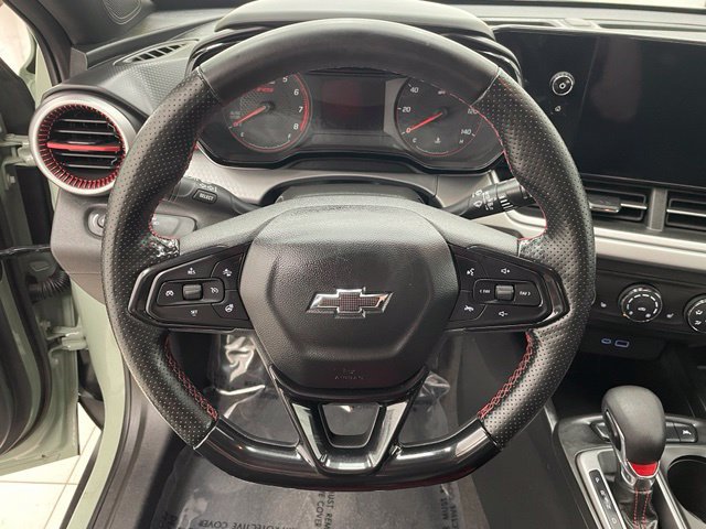 Used 2024 Chevrolet Trax RS w/ Driver Confidence Package FWD image 13