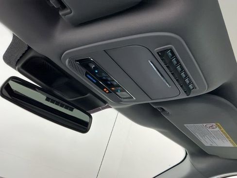 Certified 2025 Ford F450 Lariat w/ FX4 Off-Road Package image 25