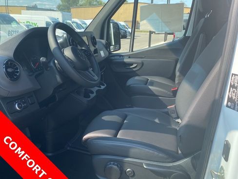 New 2024 Mercedes-Benz Sprinter 3500 image 11
