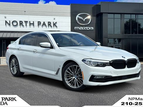 Used 2018 BMW 530e RWD image 1