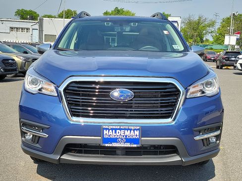 Used 2022 Subaru Ascent Touring AWD/4WD image 3