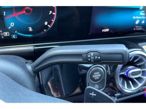Used 2021 Mercedes-Benz GLA 250 image 33