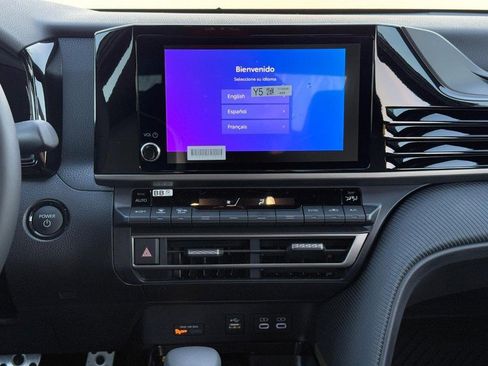 New 2026 Toyota Camry SE (Natl) image 9