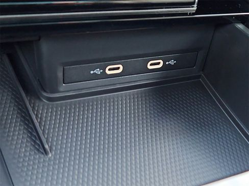 New 2026 Volkswagen Atlas Cross Sport SEL image 12