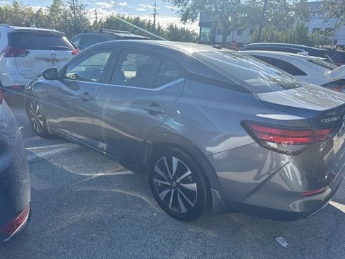 Used 2023 Nissan Sentra SV w/ SV Premium Package image 15