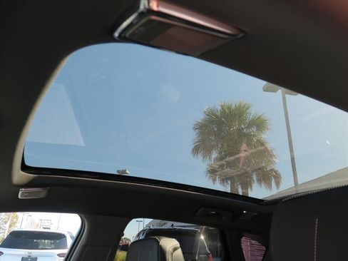 New 2026 Cadillac Optiq Luxury 2 image 13