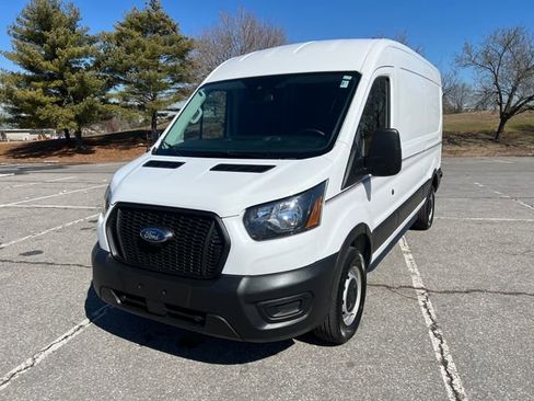 Used 2024 Ford Transit 250 Med Roof 148 w/ Load Area Protection Package image 4