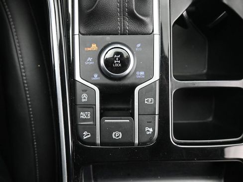 Used 2022 Kia Sorento SX image 28