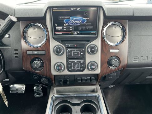 Used 2016 Ford F350 Lariat w/ Lariat Ultimate Package image 26