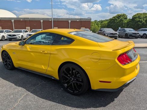 Used 2018 Ford Mustang GT Premium w/ Equipment Group 401A RWD image 4