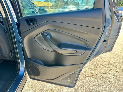 Used 2018 Ford Escape S image 15