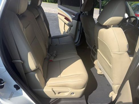 Used 2016 Acura MDX w/ Technology Package AWD/4WD image 9