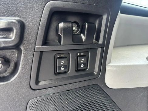 Used 2017 Toyota Sequoia Limited AWD/4WD image 17