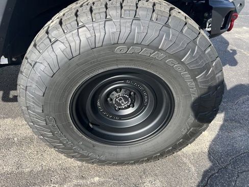 Used 2020 Jeep Wrangler Unlimited Sport image 5