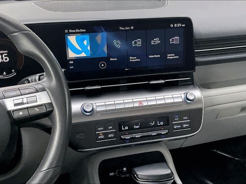 Certified 2024 Hyundai Kona SEL AWD/4WD image 7