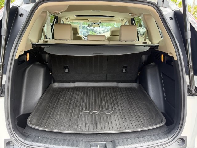 Used 2020 Honda CR-V Touring image 17