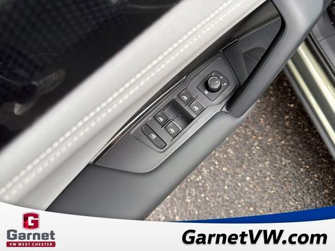New 2026 Volkswagen Tiguan SE R-Line image 11