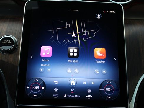 Certified 2025 Mercedes-Benz GLC 350e 4MATIC image 21