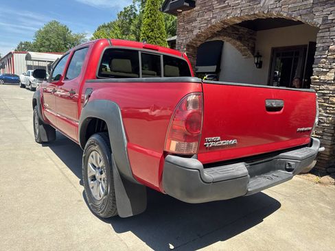 Used 2012 Toyota Tacoma PreRunner w/ Convenience Pkg RWD image 4