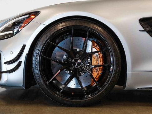 Used 2020 Mercedes-Benz AMG GT R image 18