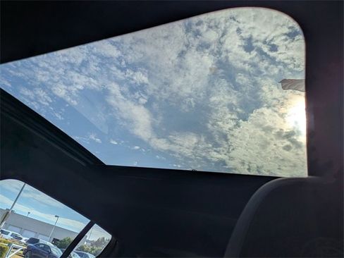 Used 2024 Alfa Romeo Tonale Veloce image 20