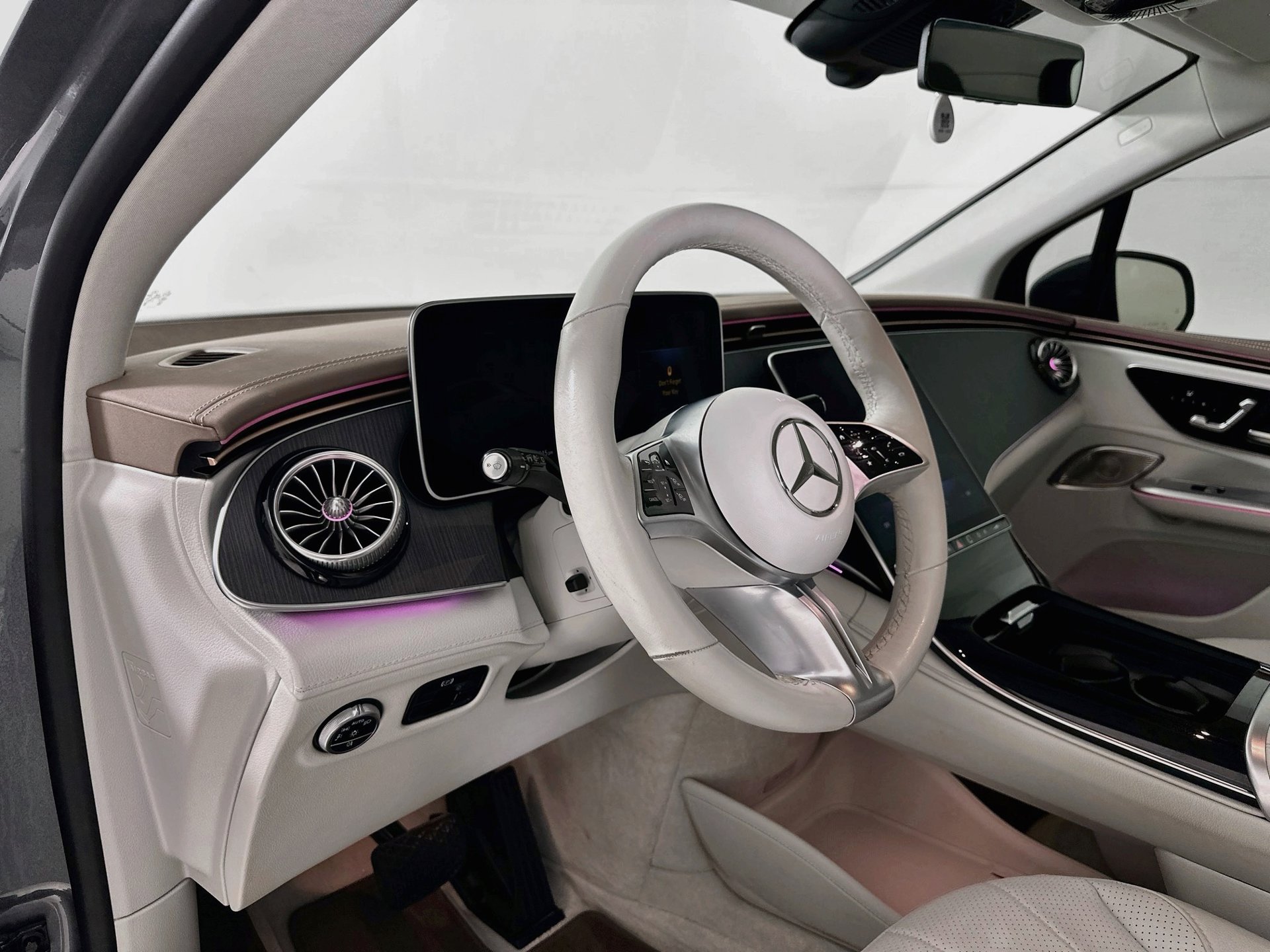 Certified 2023 Mercedes-Benz EQE 350+ SUV image 10
