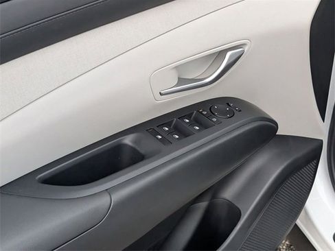 Used 2025 Hyundai Tucson SEL image 19
