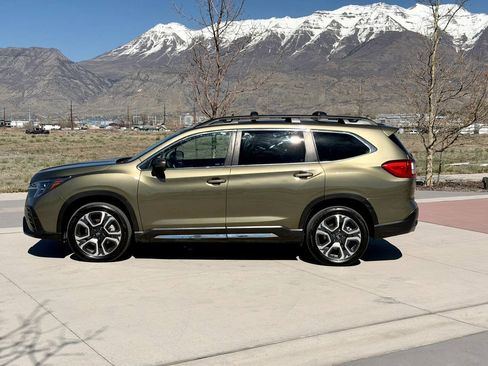 Used 2023 Subaru Ascent Limited AWD/4WD image 4