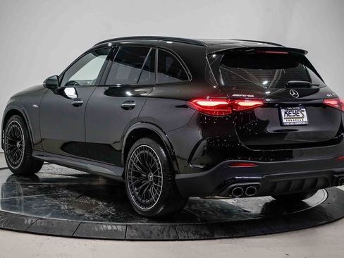 Used 2025 Mercedes-Benz GLC 43 AMG 4MATIC image 2