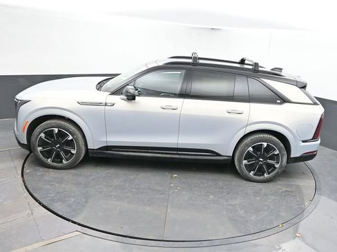 New 2025 Cadillac Escalade IQ Sport 1 image 40