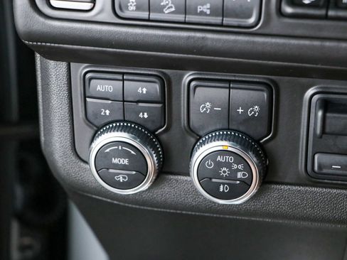 Used 2023 GMC Yukon Denali Ultimate AWD/4WD image 24