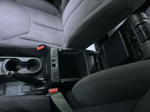 Used 2013 Jeep Wrangler Unlimited Sport image 24