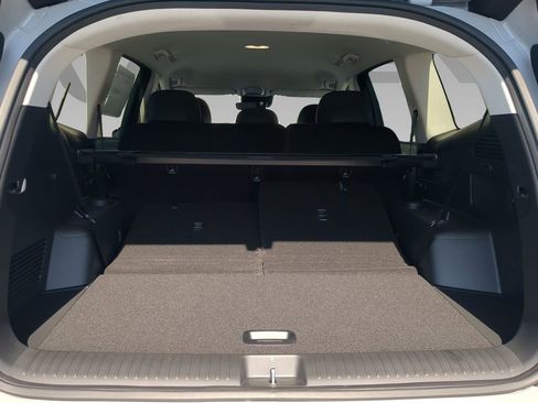 New 2026 Hyundai Ioniq 9 SEL image 19