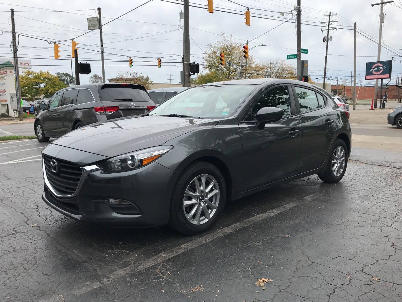 Used 2017 MAZDA MAZDA3 Sport FWD image 4
