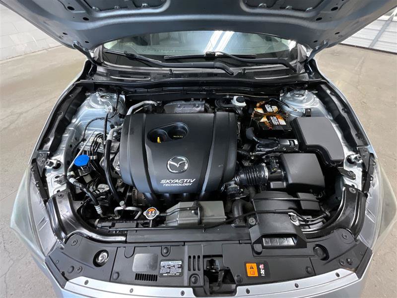 Used 2018 MAZDA MAZDA3 Touring FWD image 30