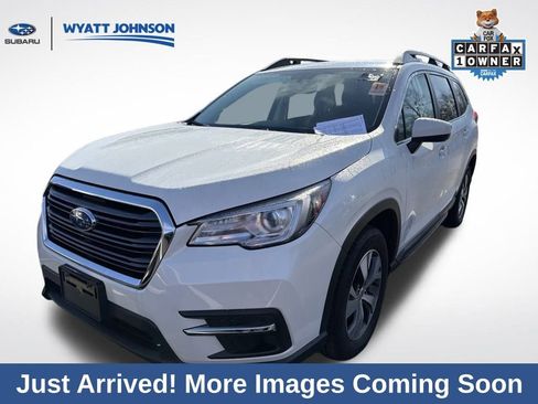 Used 2022 Subaru Ascent Premium w/ Convenience Package image 1