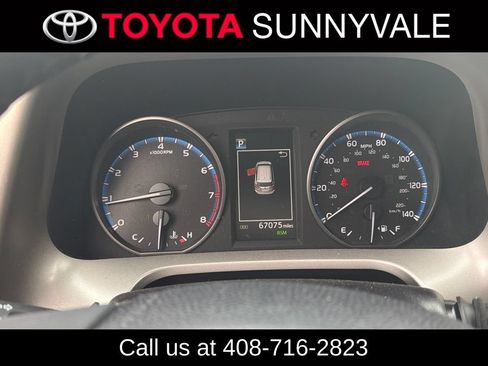 Used 2017 Toyota RAV4 XLE w/ Plus Extra Value Package FWD image 3