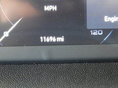 Used 2025 RAM ProMaster 2500 w/ U-Haul Equipment Group FWD image 26