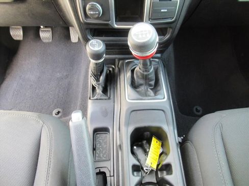 Used 2021 Jeep Wrangler Unlimited Sport image 20