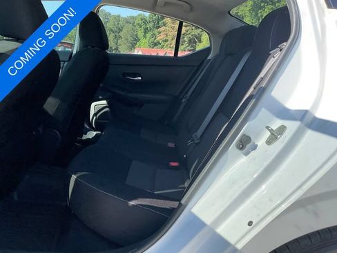 Used 2020 Nissan Sentra SV w/ Electronics Package FWD image 5