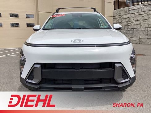 Certified 2025 Hyundai Kona SEL image 2