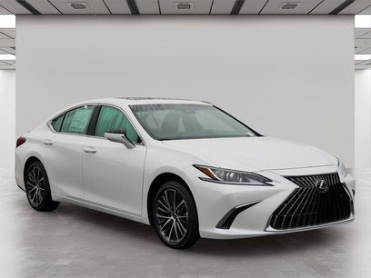 New 2025 Lexus ES 350 w/ Premium Package